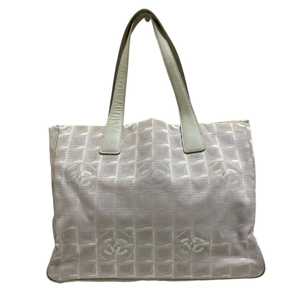 Chanel MM Tote Bag, New Travel Line, Canvas & Leather, A15991